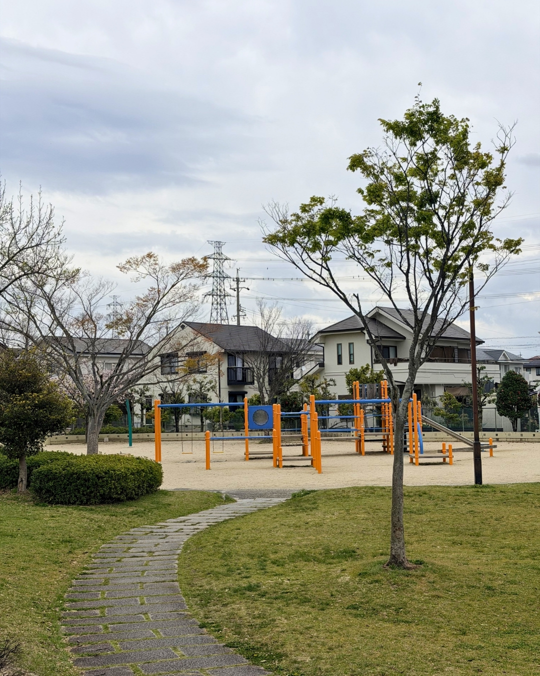 三好丘桜公園の遊具エリア