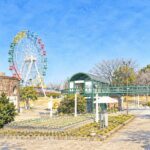 堀内公園の入口広場から見た大観覧車