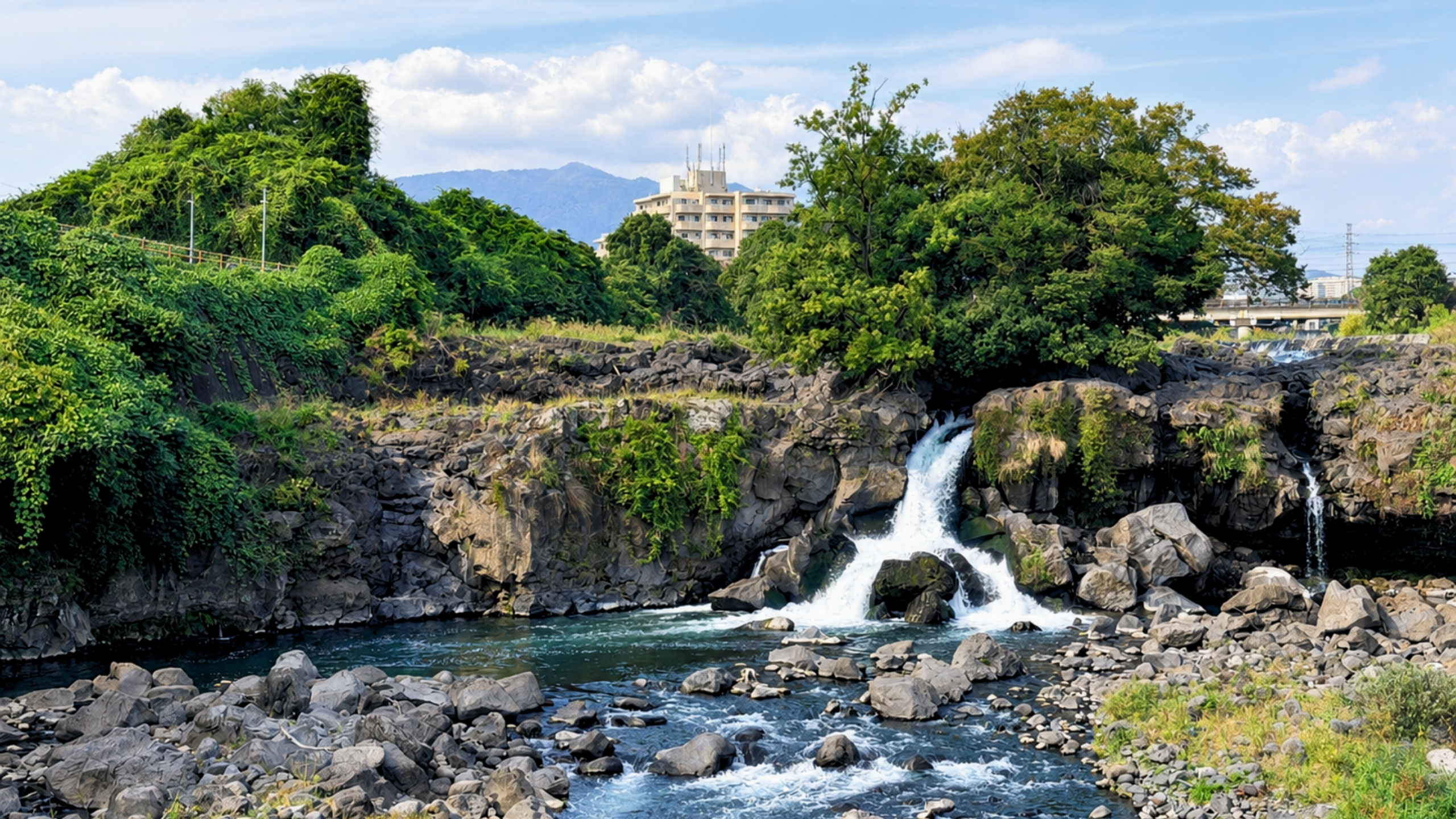 鮎壺の滝