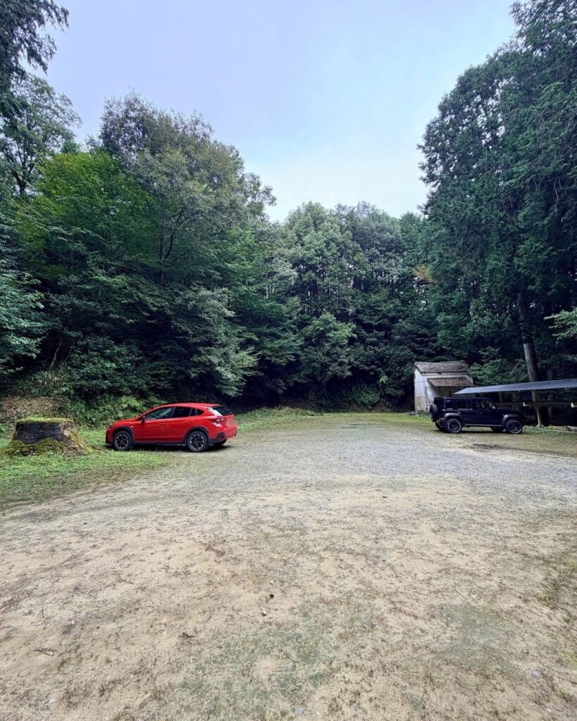 奥殿陣屋 熊野神社の駐車場